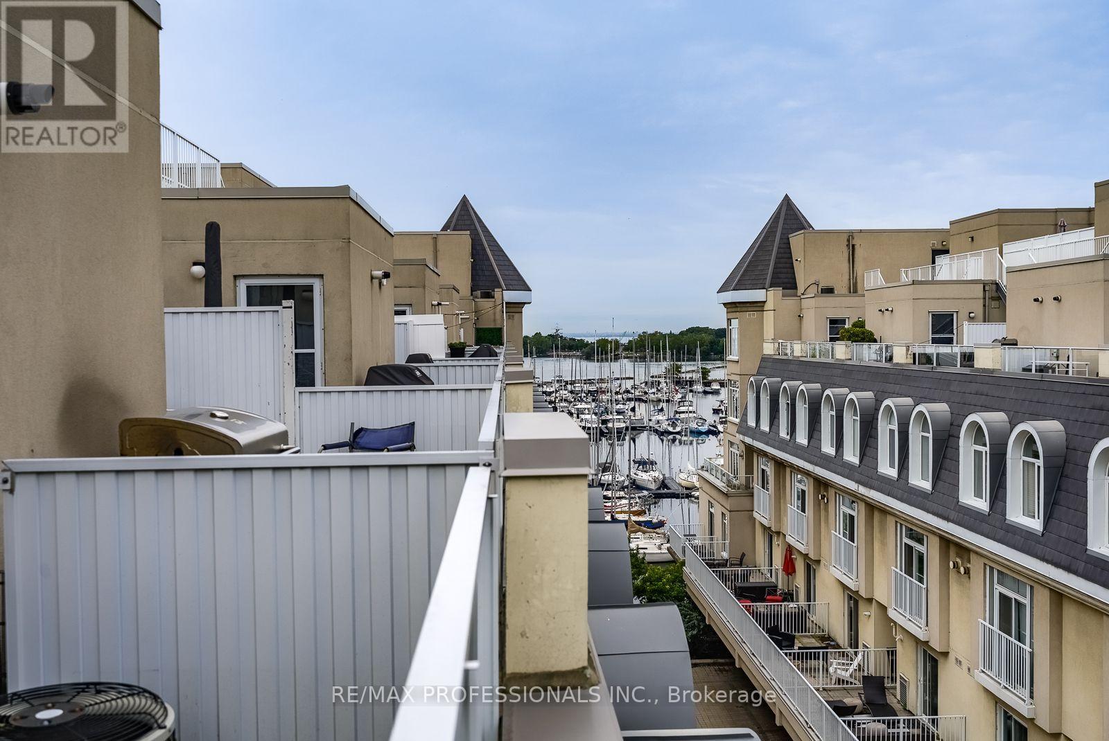 327 - 32 Stadium Road, Toronto, Ontario  M5V 3P4 - Photo 29 - C13810774