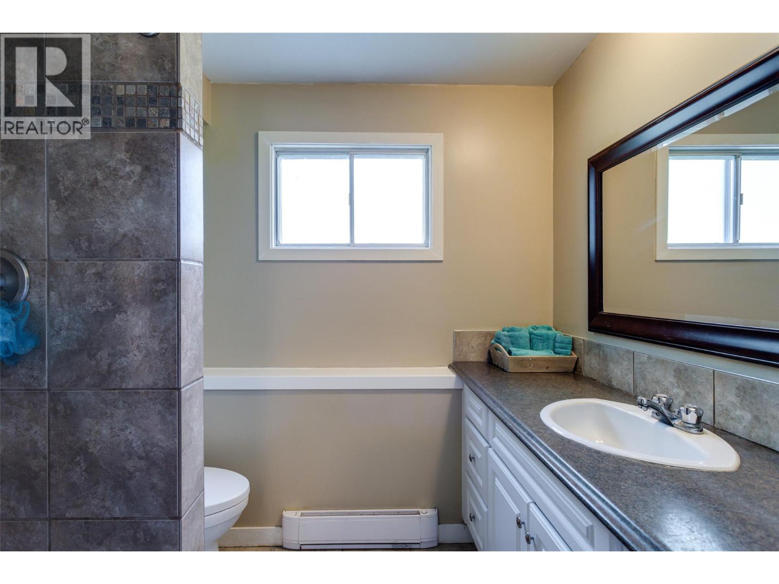 4781 Old Vernon Road, Kelowna, British Columbia  V1X 7V6 - Photo 30 - 10400646