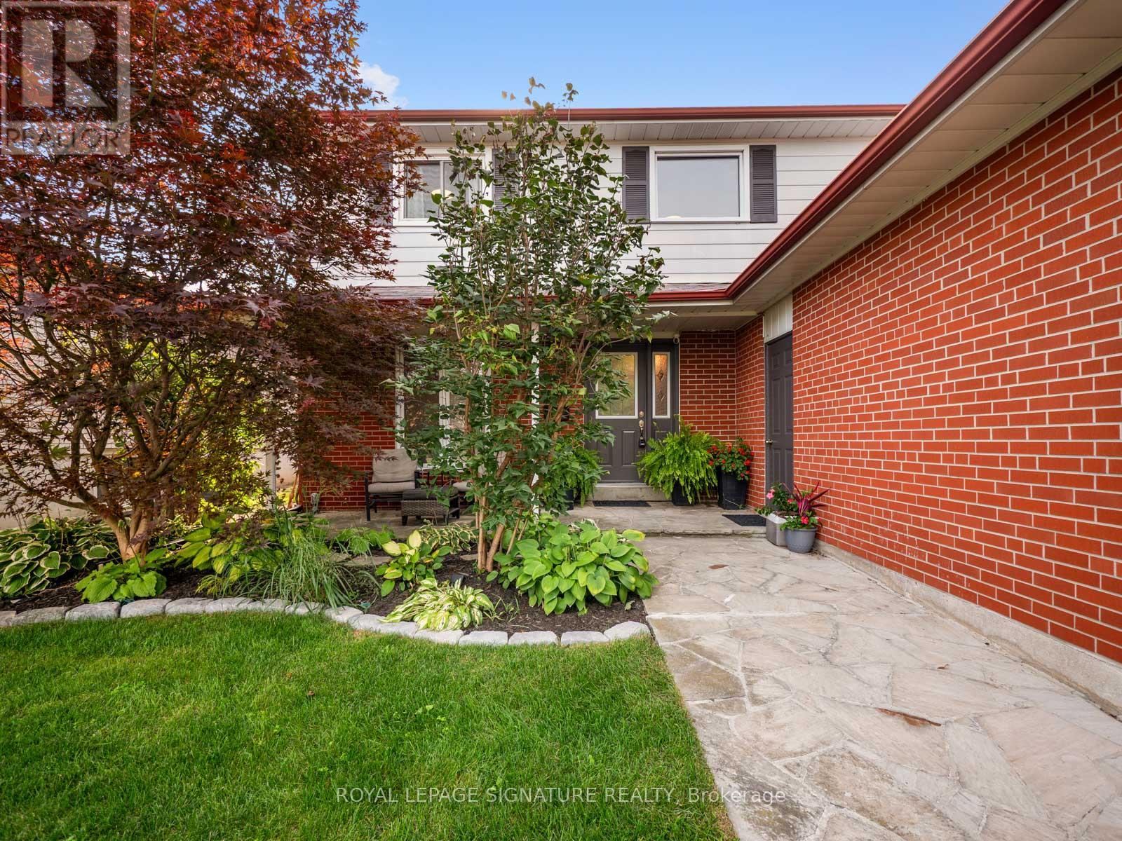 94 Clappison Boulevard, Toronto, Ontario  M1C 2H1 - Photo 3 - E13810768