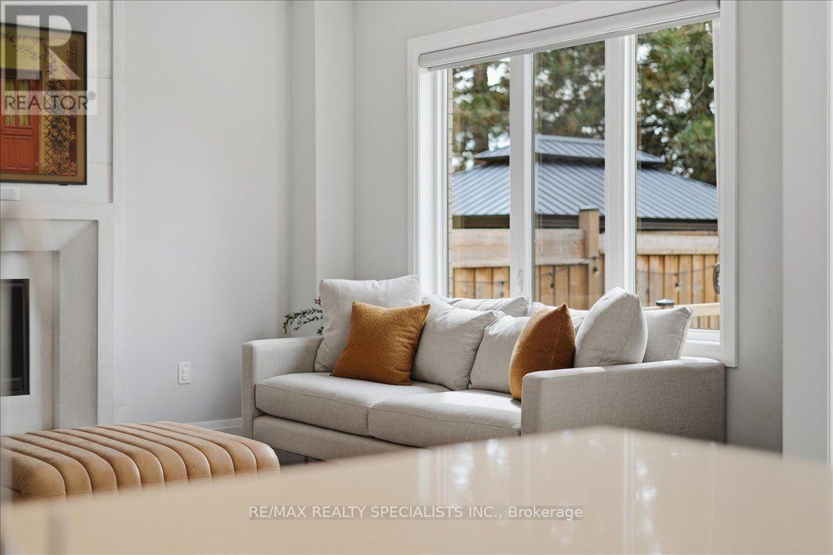 90 Professor Day Drive, Bradford West Gwillimbury, Ontario  L3Z 4J3 - Photo 19 - N13810792