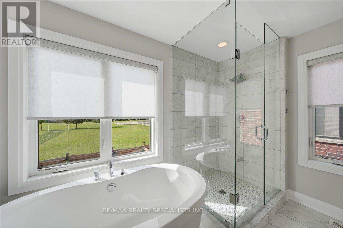 90 Professor Day Drive, Bradford West Gwillimbury, Ontario  L3Z 4J3 - Photo 30 - N13810792