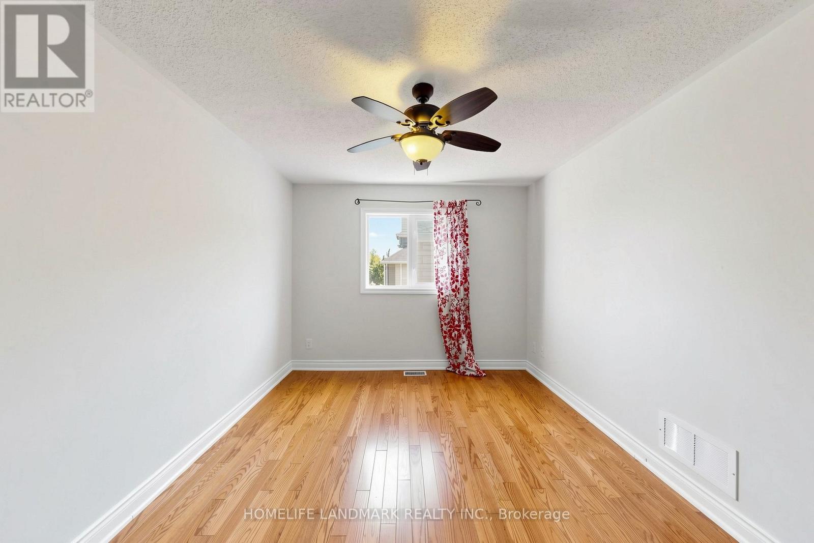 209 Redstone Road, Richmond Hill, Ontario  L4S 2E2 - Photo 23 - N13810830
