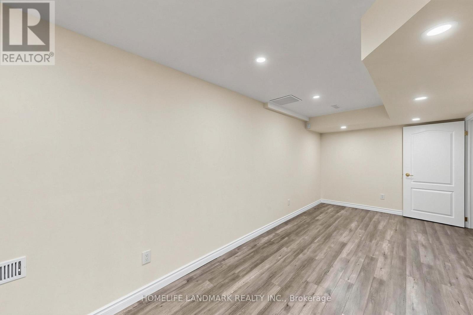 209 Redstone Road, Richmond Hill, Ontario  L4S 2E2 - Photo 38 - N13810830