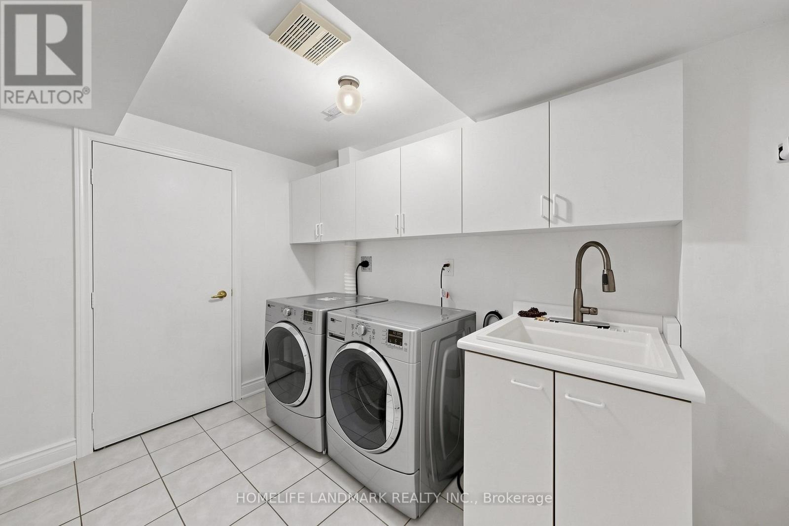 209 Redstone Road, Richmond Hill, Ontario  L4S 2E2 - Photo 39 - N13810830