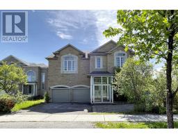 209 REDSTONE ROAD, Richmond Hill, Ontario