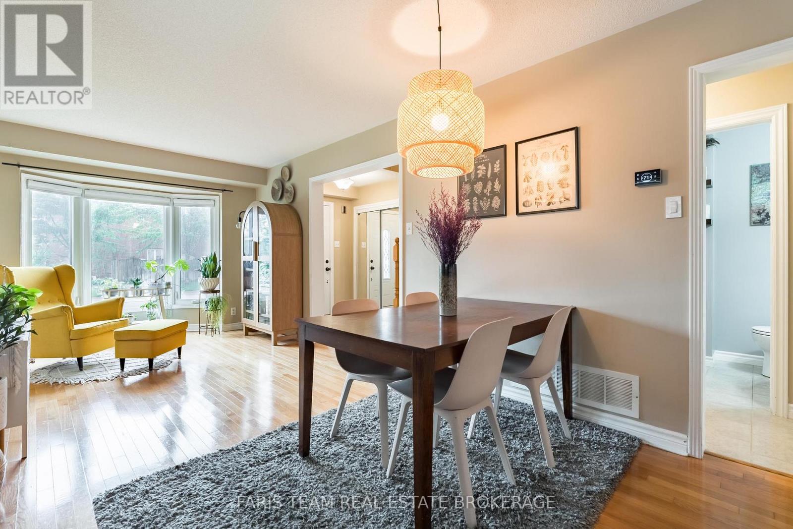 153 Cardinal Street, Barrie (Cundles East), Ontario  L4M 6G2 - Photo 11 - S13810796