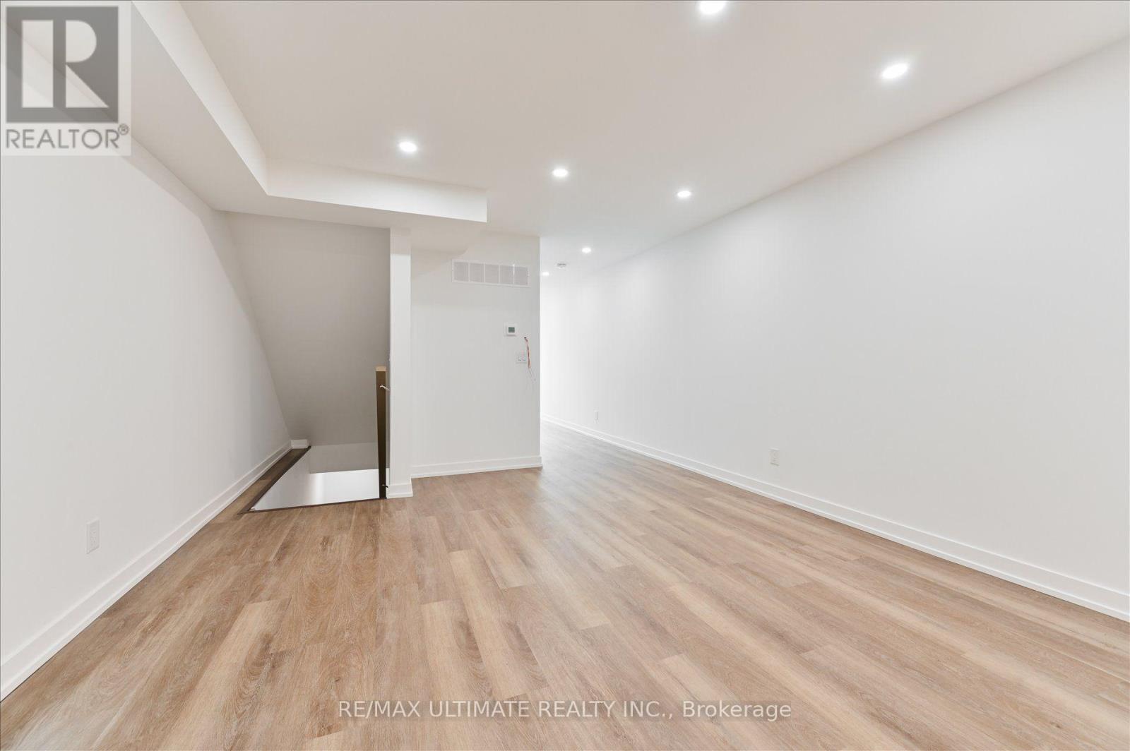 1 - 21 Lappin Avenue, Toronto, Ontario  M6H 1Y3 - Photo 8 - W13809488