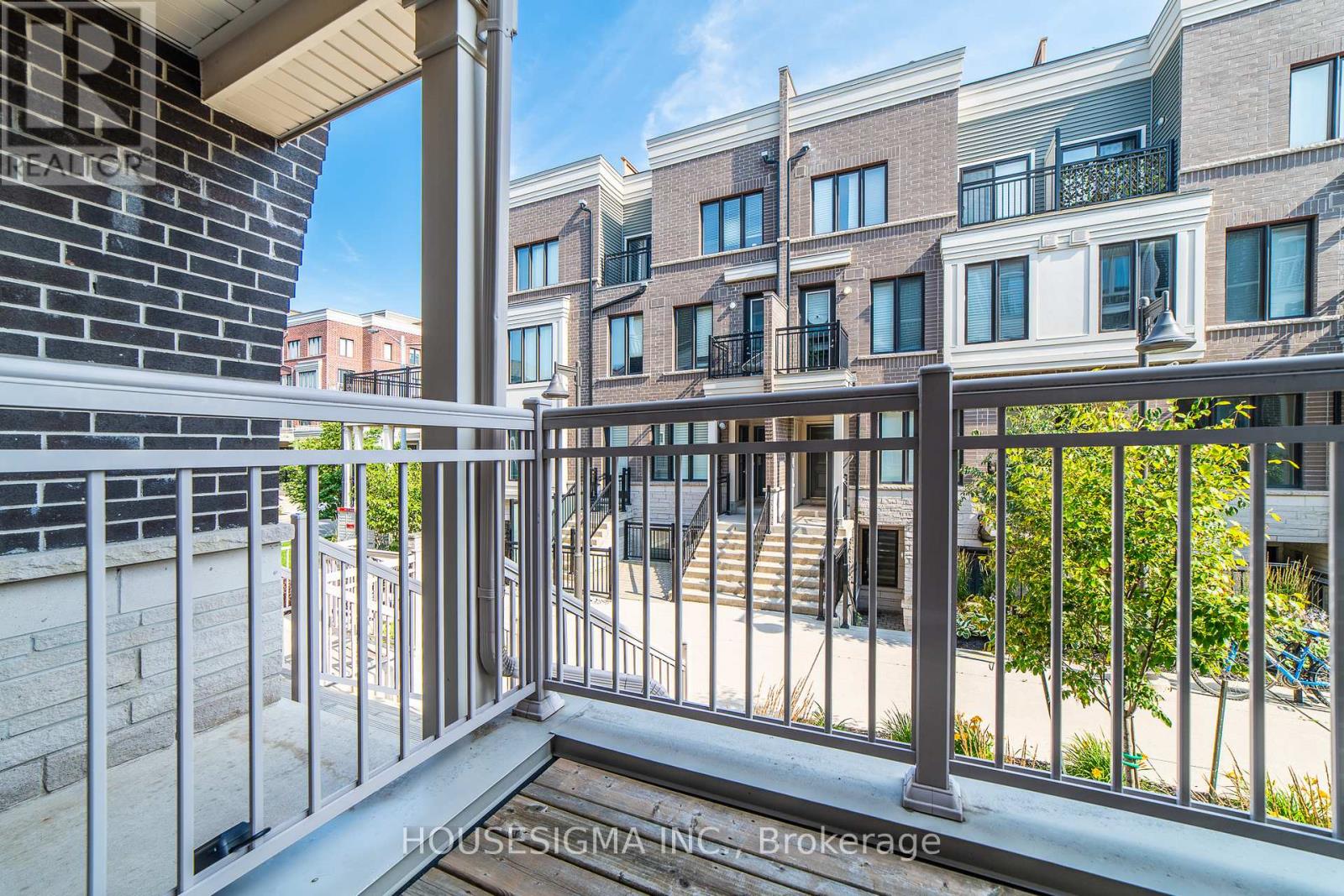 23 - 140 Long Branch Avenue, Toronto, Ontario  M8W 0B1 - Photo 11 - W13810782