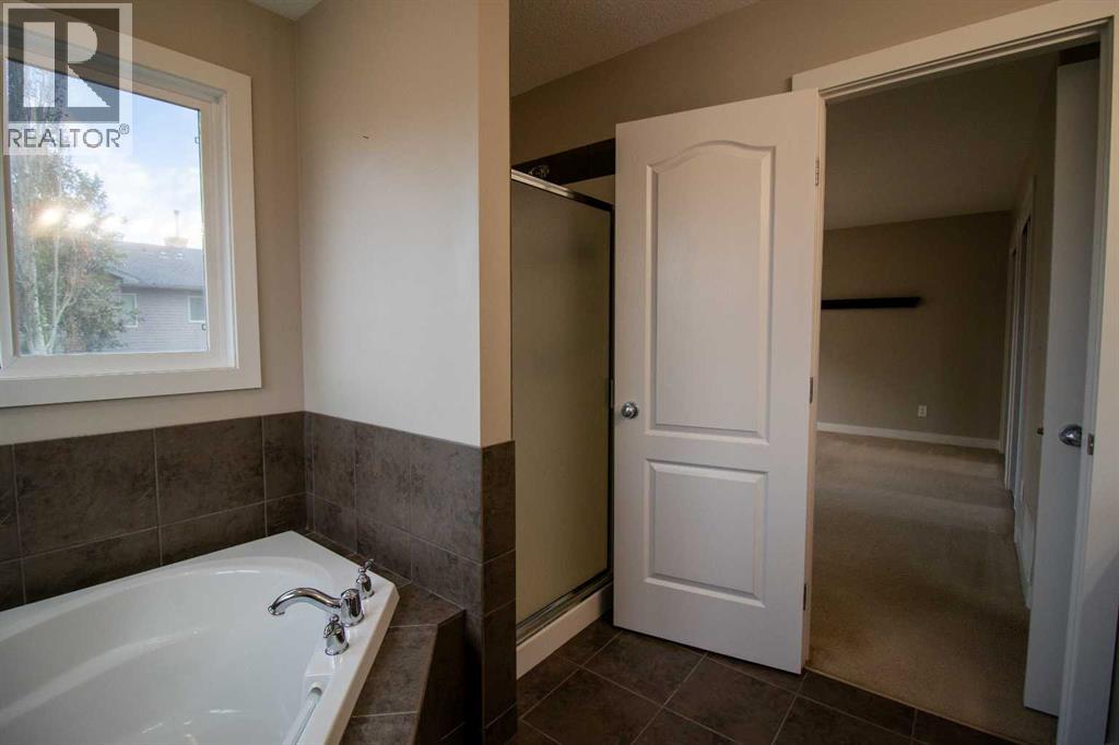 71 Coalbanks Gate W, Lethbridge, Alberta  T1J 2A2 - Photo 23 - A2329517
