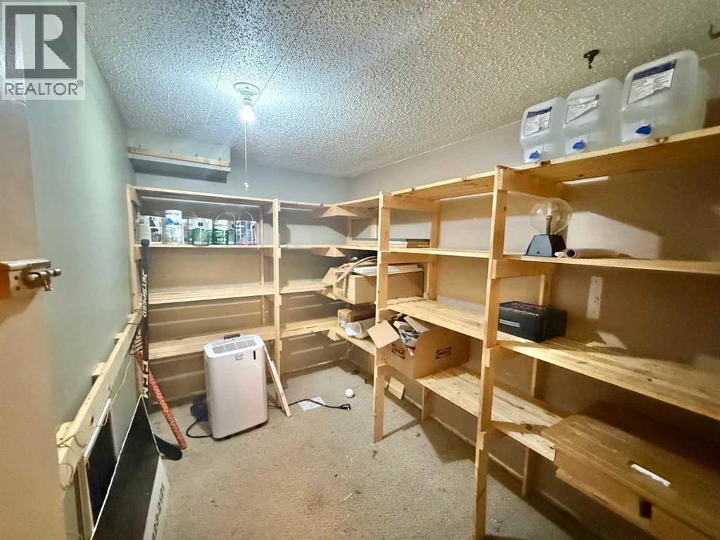 119 Erith Drive photo 22