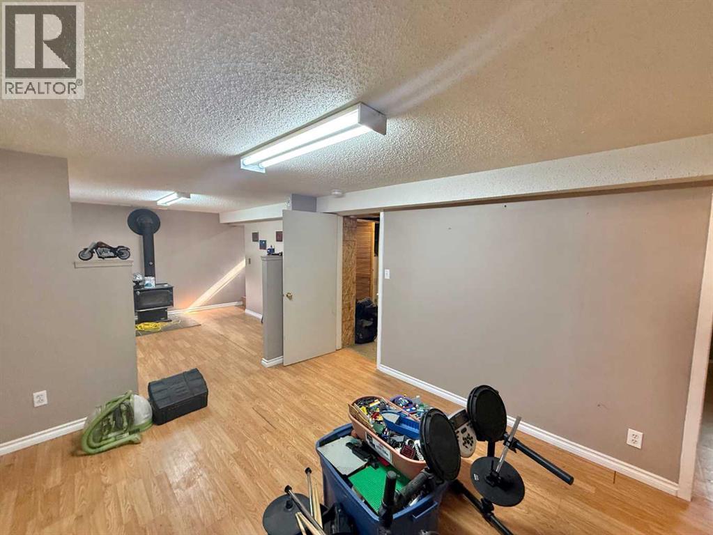 119 Erith Drive photo 19