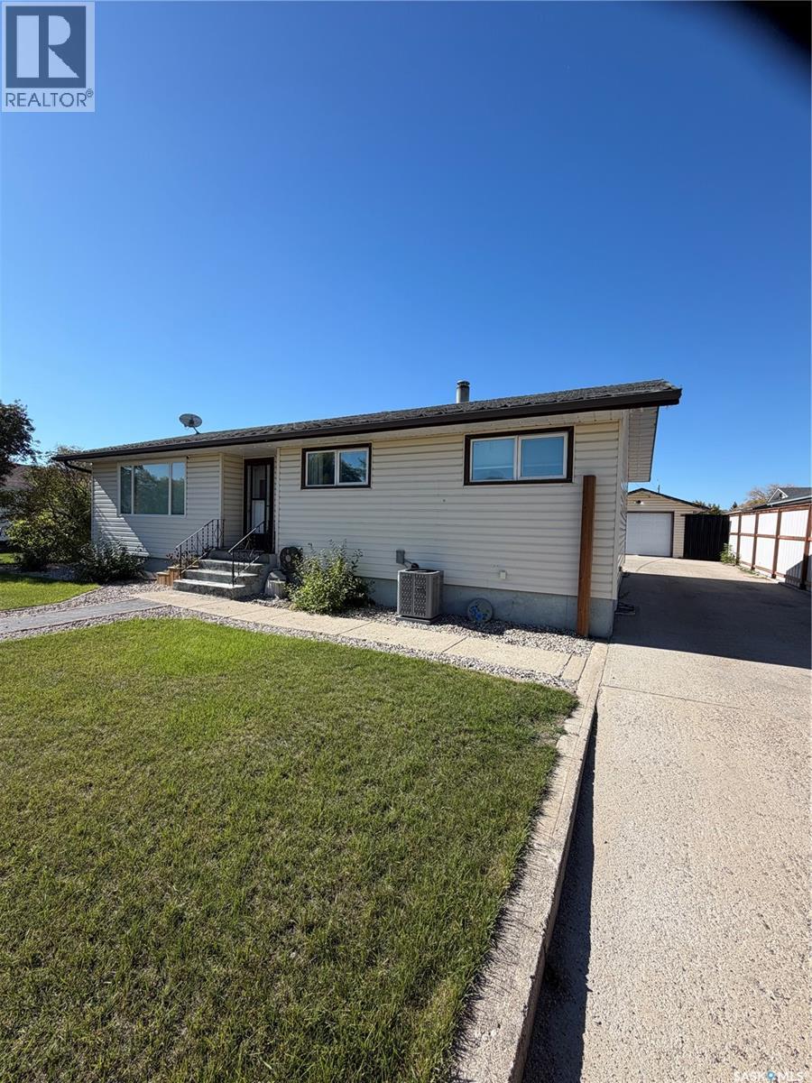 531 Prince Street, Hudson Bay, Saskatchewan  S0E 0Y0 - Photo 41 - SK040348