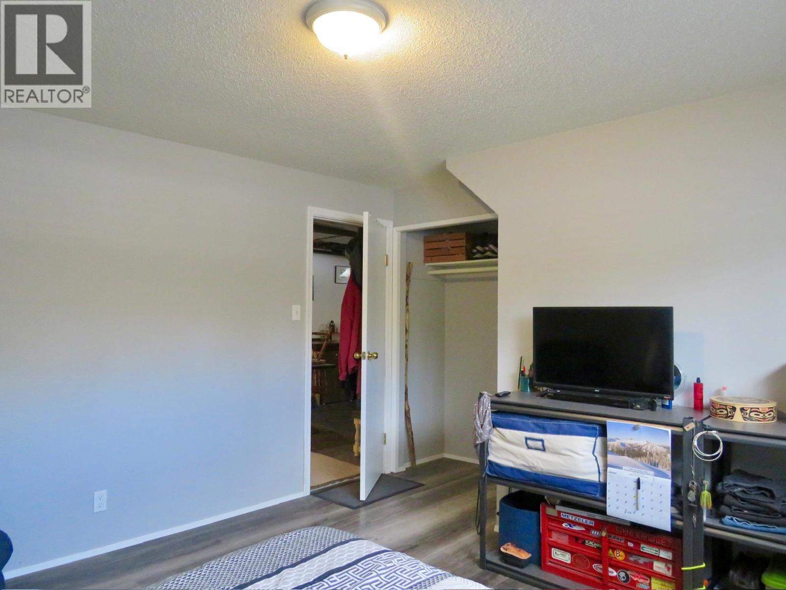 5841 Thompson Road, Chilcotin, British Columbia  V0L 1R0 - Photo 18 - R3167809