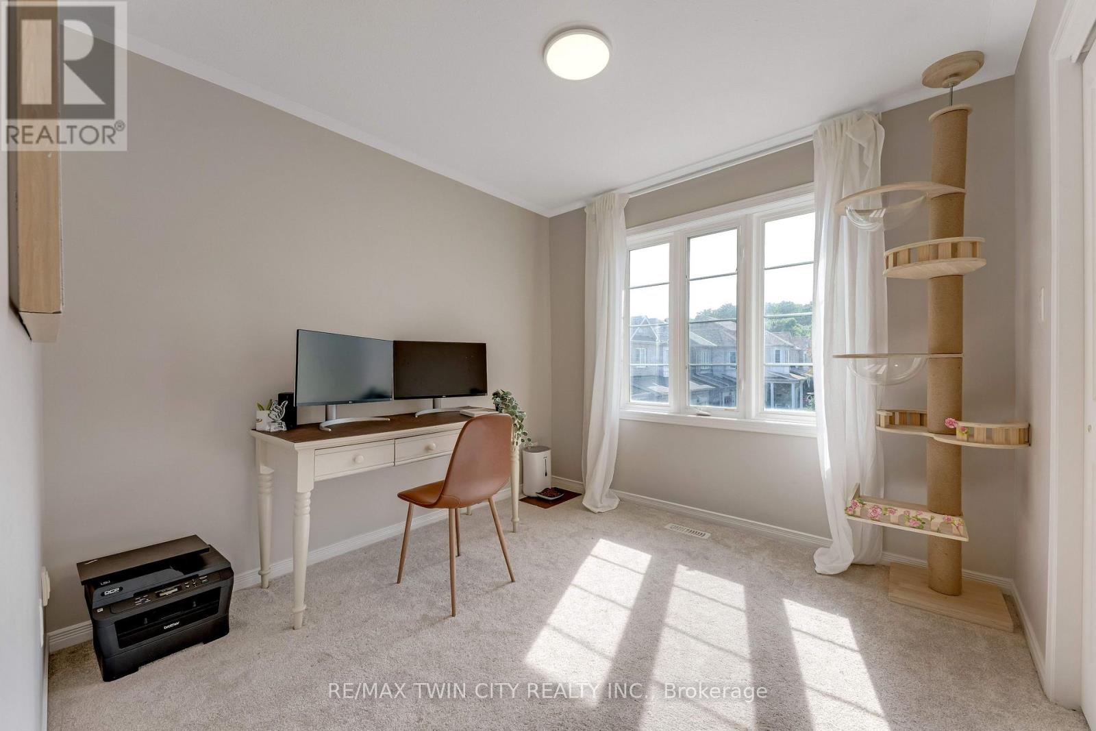 10 - 28 Doon Mills Drive, Kitchener, Ontario  N2P 2W9 - Photo 31 - X13810756