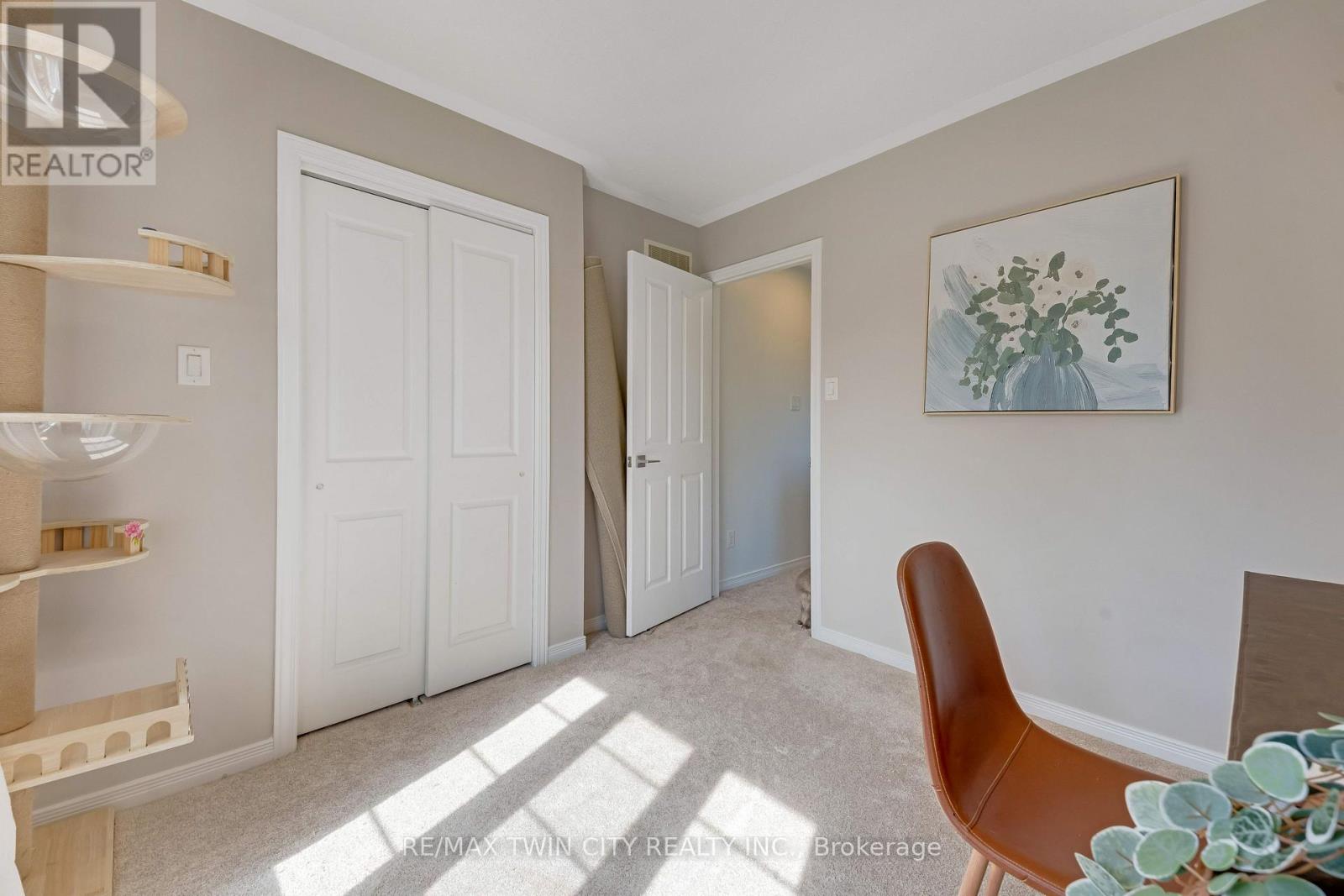 10 - 28 Doon Mills Drive, Kitchener, Ontario  N2P 2W9 - Photo 33 - X13810756