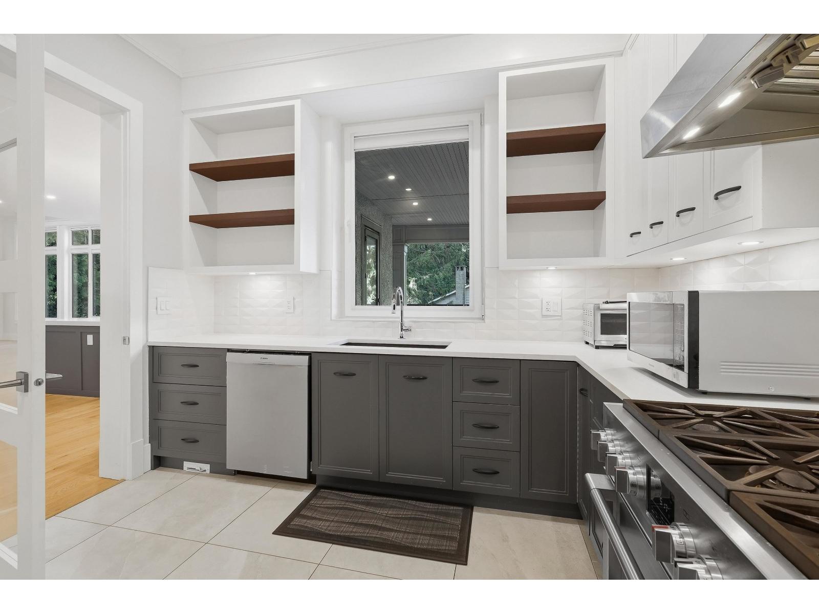 14107 34a Avenue, Surrey, British Columbia  V4P 0A8 - Photo 18 - R3167113