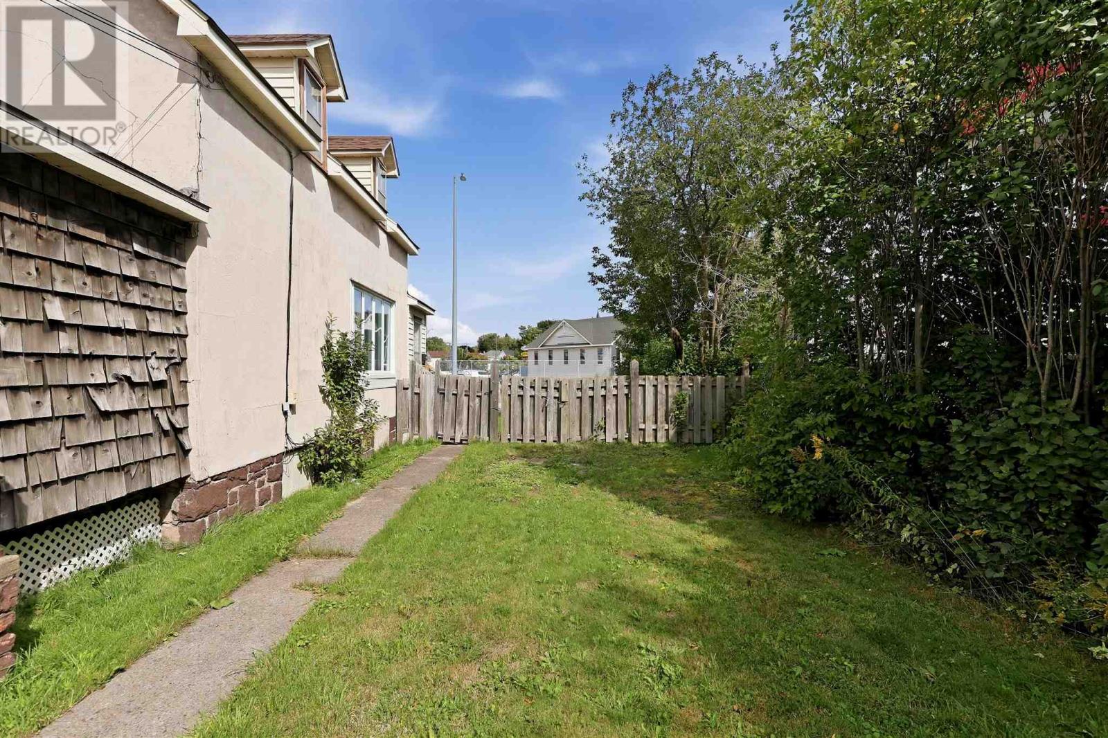 209 Wellington St W, Sault Ste. Marie, Ontario P6A 1H5 - Photo 26 - SM262625