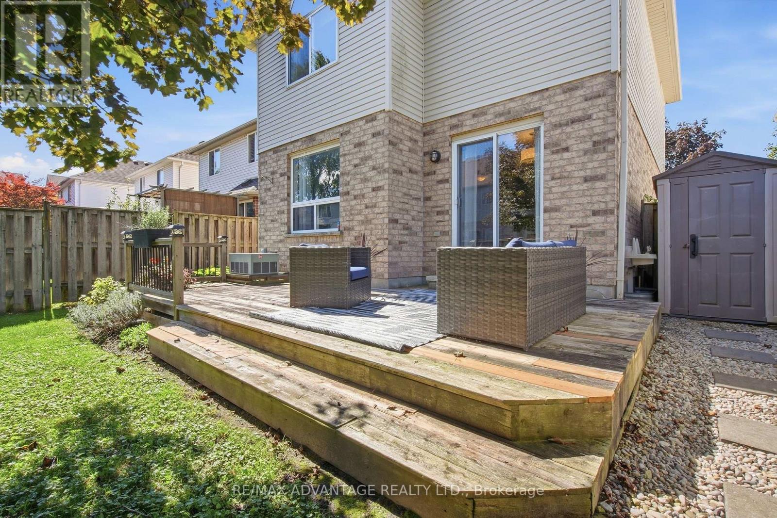 744 Blacksmith Street, London North, Ontario N6H 5R7 - Photo 39 - X13810920