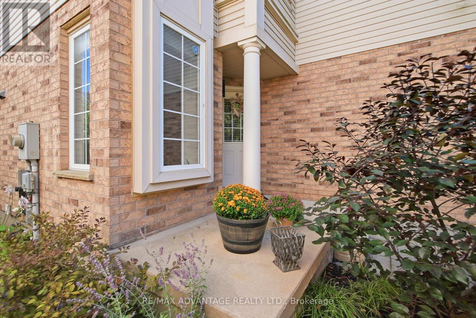 744 Blacksmith Street, London North, Ontario N6H 5R7 - Photo 4 - X13810920