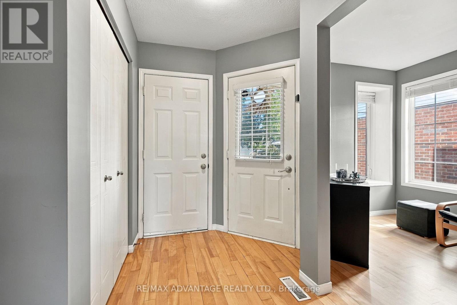 744 Blacksmith Street, London North, Ontario N6H 5R7 - Photo 5 - X13810920