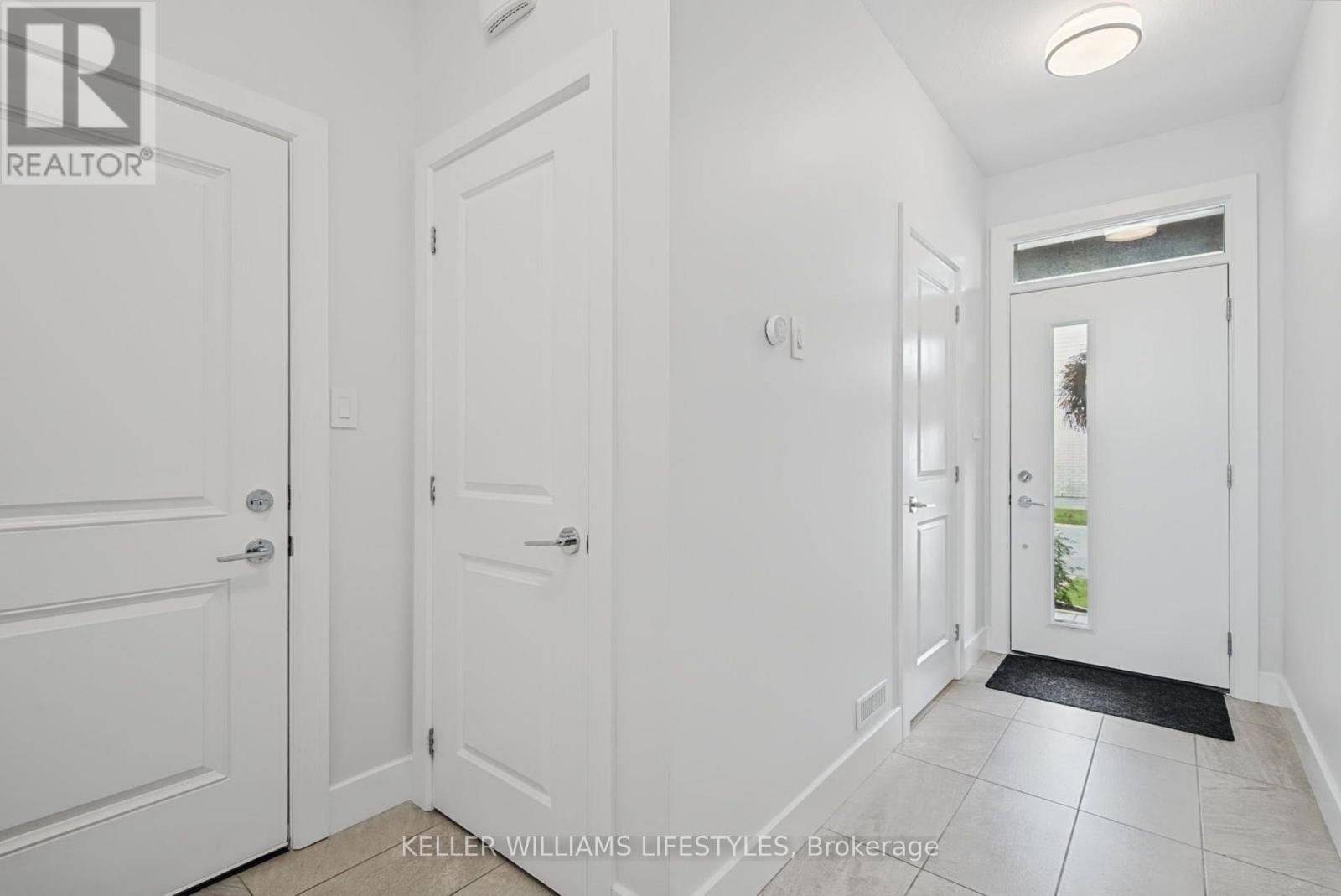 32 - 601 Lions Park Drive, Strathroy-Caradoc, Ontario N0L 1W0 - Photo 3 - X13810980