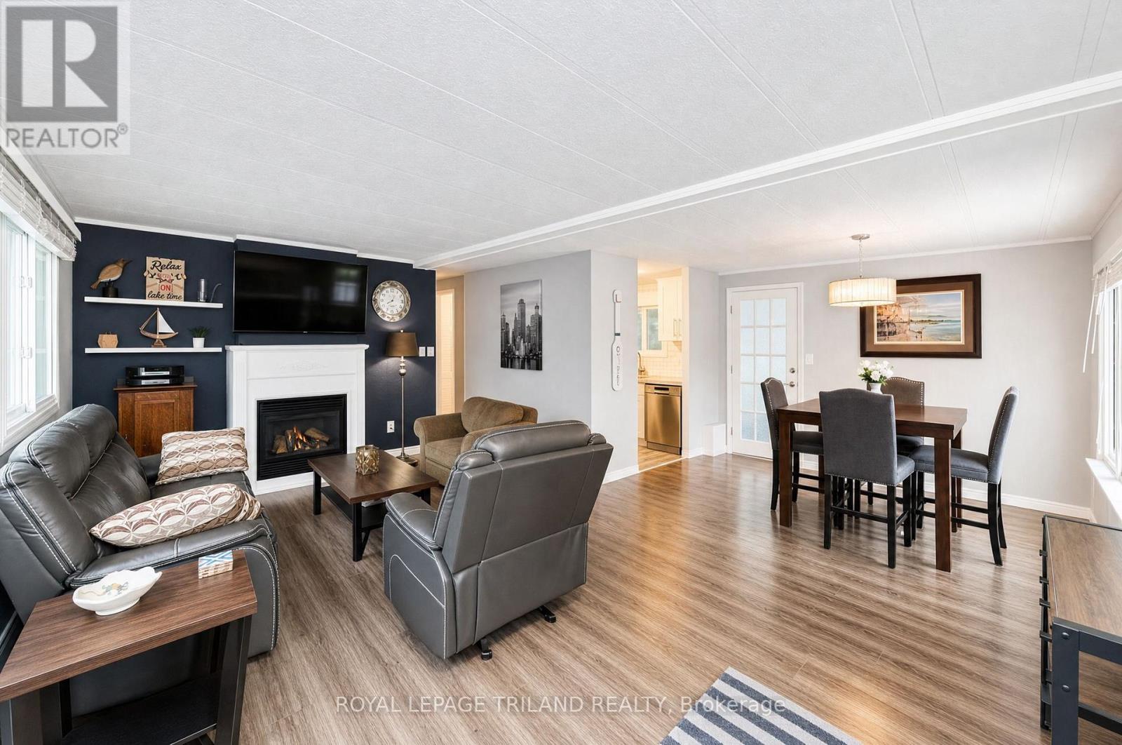 131 Sunningdale Place, South Huron, Ontario  N0M 1T0 - Photo 10 - X13811030
