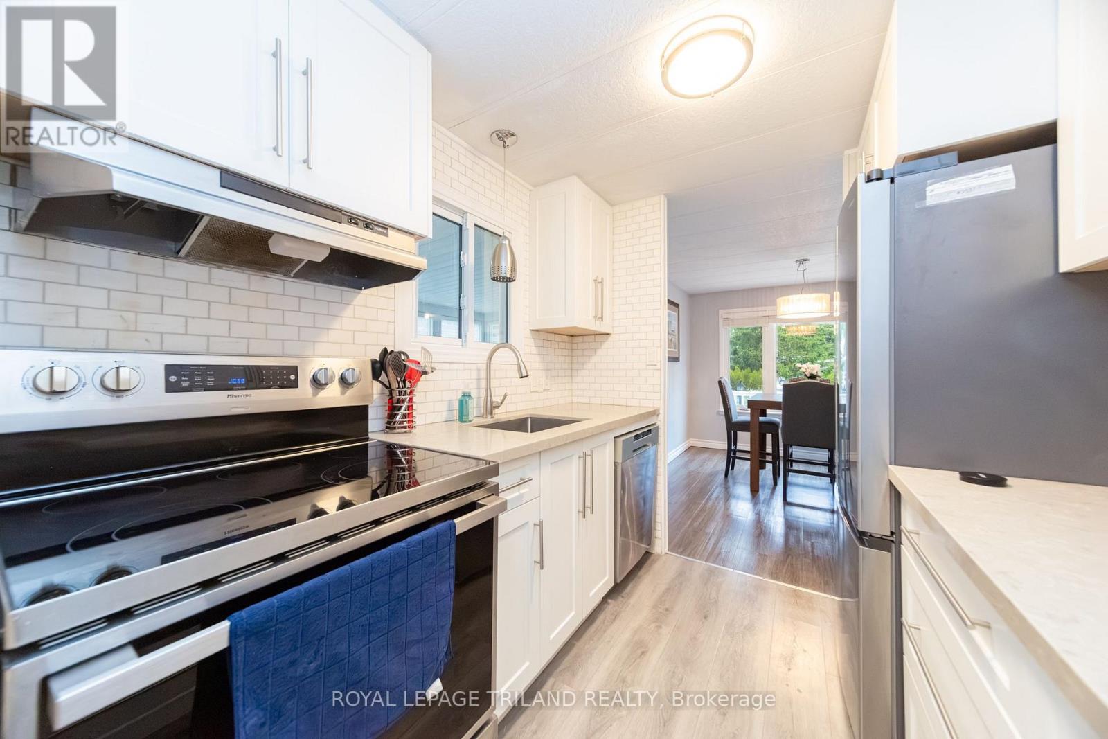 131 Sunningdale Place, South Huron, Ontario  N0M 1T0 - Photo 21 - X13811030