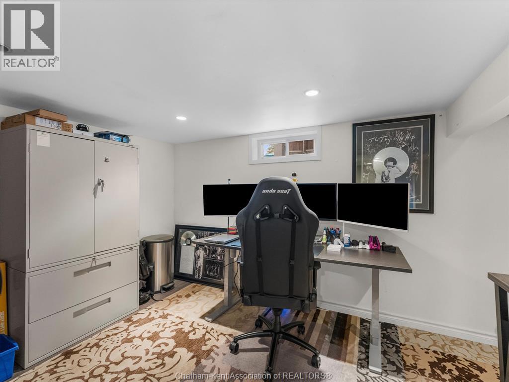 4113 Roseland Drive East, Windsor, Ontario  N9G 1Y5 - Photo 28 - 26023049