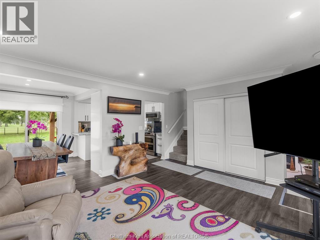 4113 Roseland Drive East, Windsor, Ontario  N9G 1Y5 - Photo 6 - 26023049