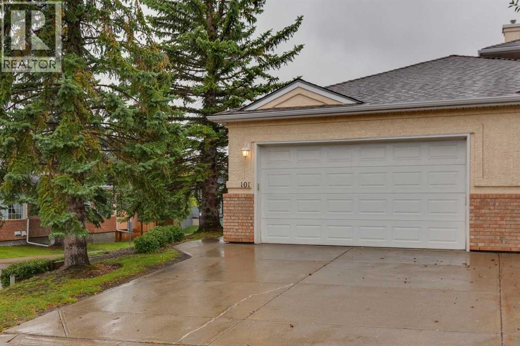 101 Scenic Acres Terrace NW, Calgary, Alberta  T3L 1Y4 - Photo 2 - A2344524
