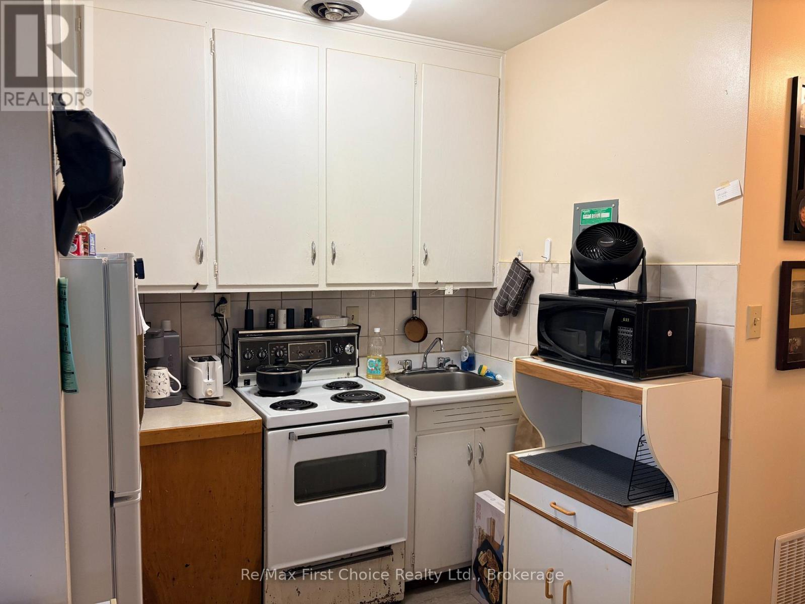 1212 Walsh Street E, Thunder Bay, Ontario  P7E 4V4 - Photo 7 - X13810874