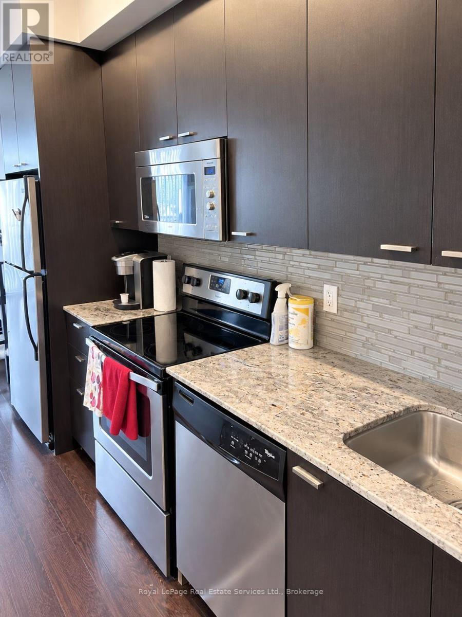 1006 - 775 King Street W, Toronto, Ontario  M5V 2K3 - Photo 6 - C13811076
