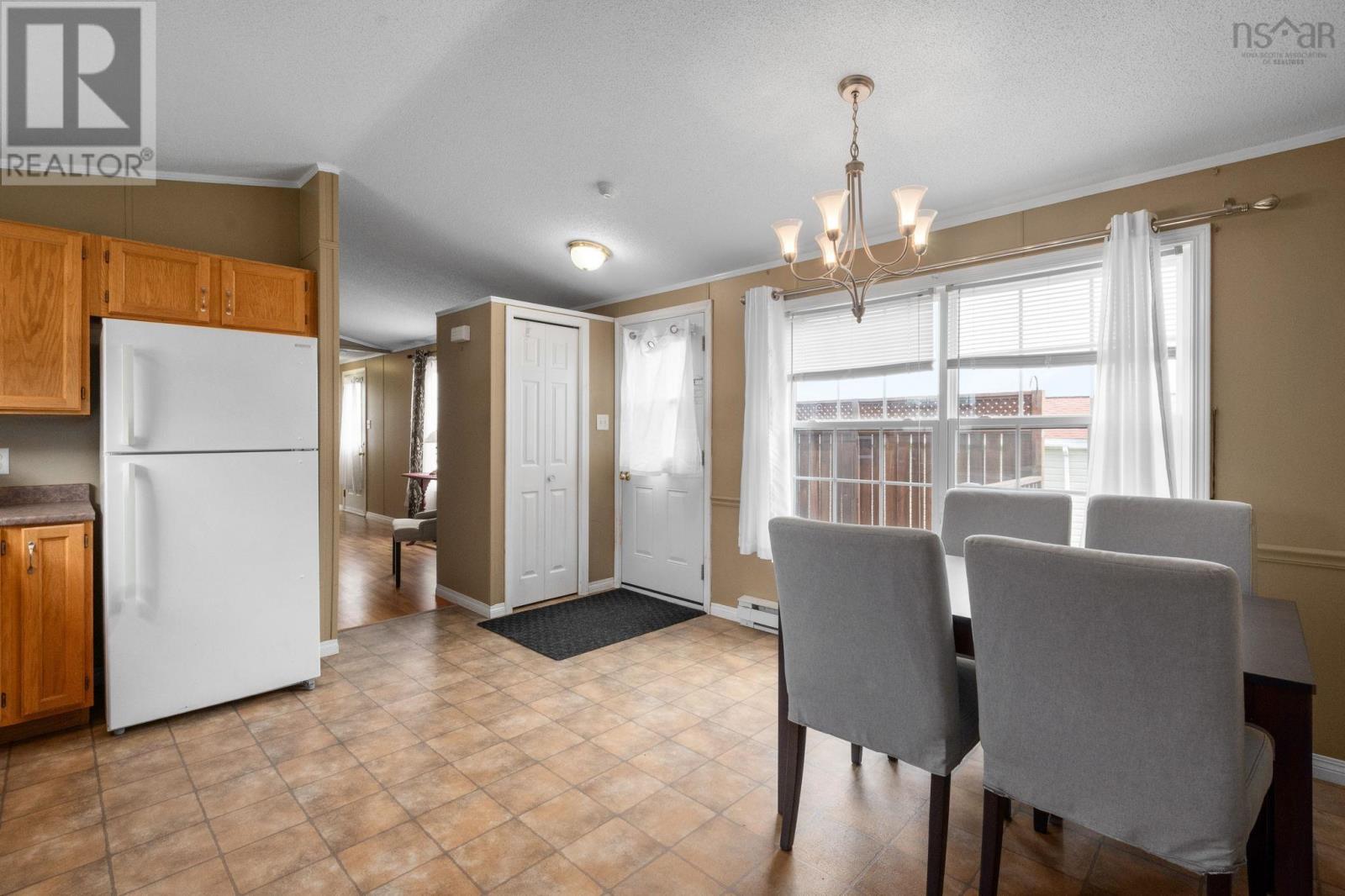 28 Cedar Lane, Eastern Passage, Nova Scotia  B3G 1S7 - Photo 10 - 202623972