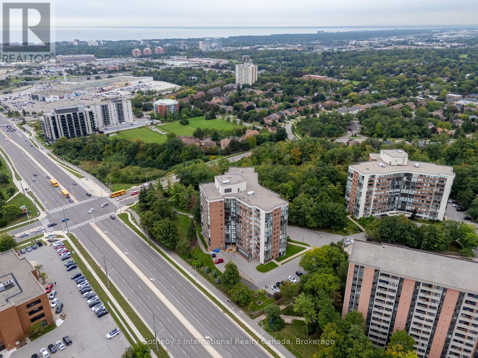 804 - 1230 Marlborough Court, Oakville, Ontario  L6H 3K6 - Photo 29 - W13811104