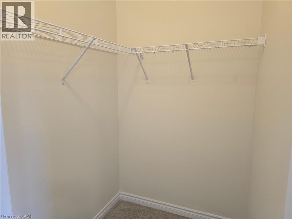 1383 Almonte Drive, Burlington, Ontario  L7P 3P8 - Photo 17 - 40865310