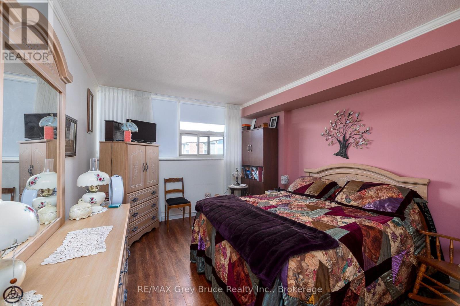 401 - 860 9 Street E, Owen Sound, Ontario  N4K 1R2 - Photo 17 - X13810970