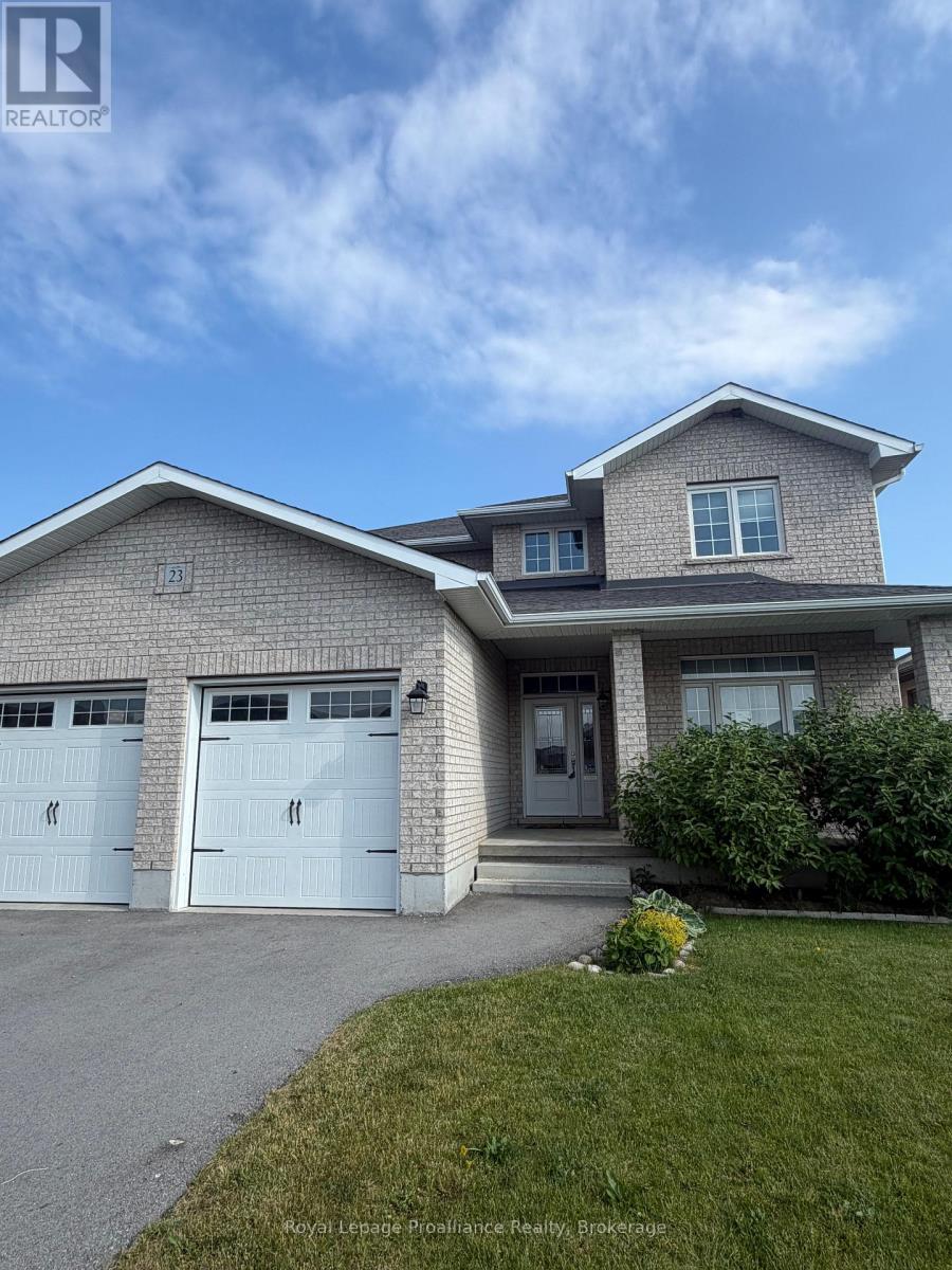 23 Crews Crescent, Quinte West, Ontario K8V 0G4 - Photo 1 - X13810958