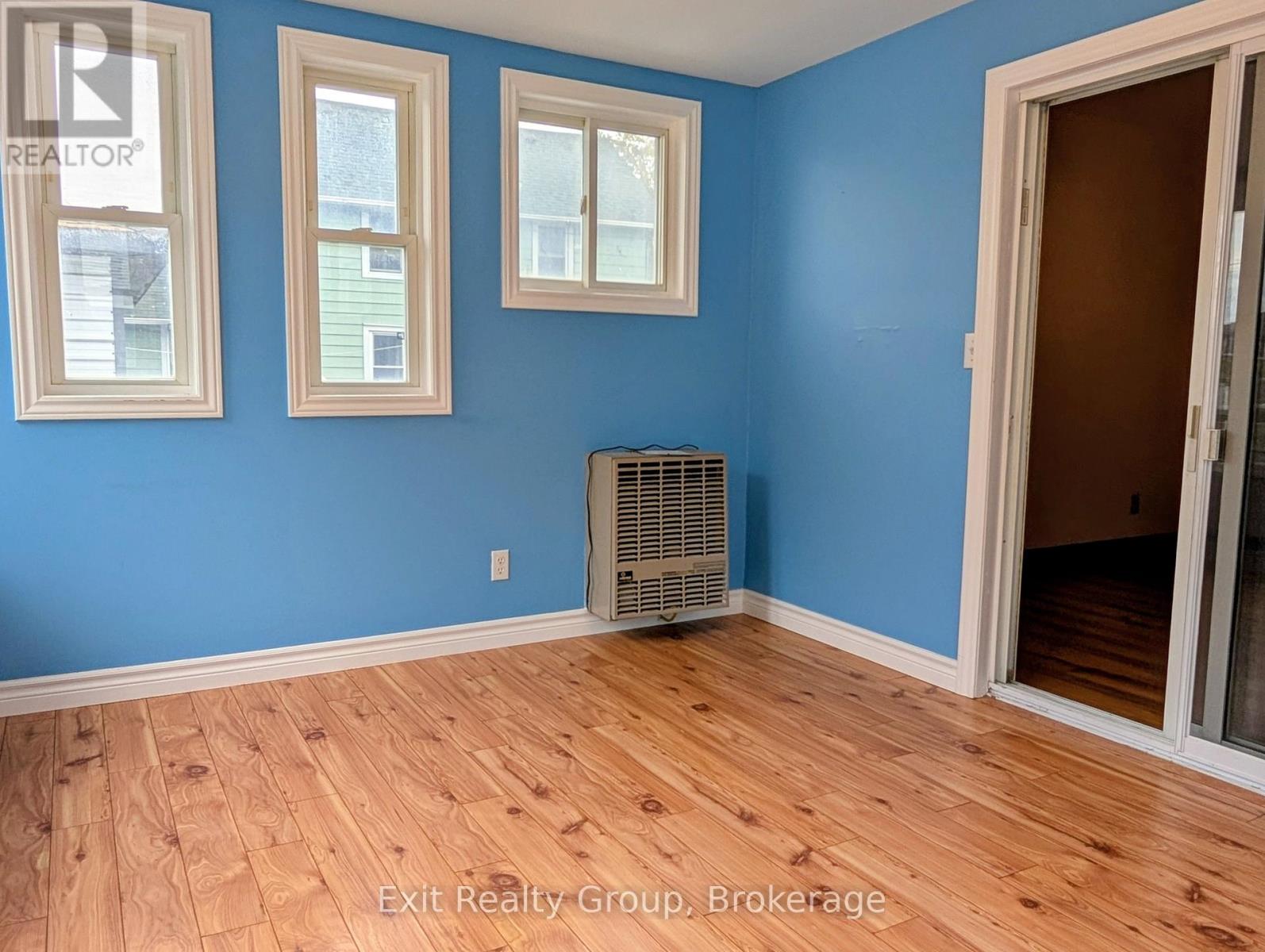 16 Mercia Street, Quinte West, Ontario  K8V 2P3 - Photo 13 - X13811078