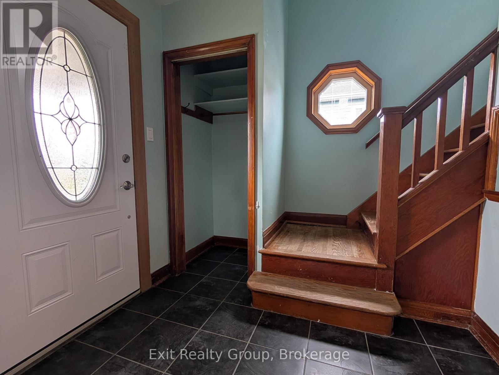 16 Mercia Street, Quinte West, Ontario  K8V 2P3 - Photo 3 - X13811078