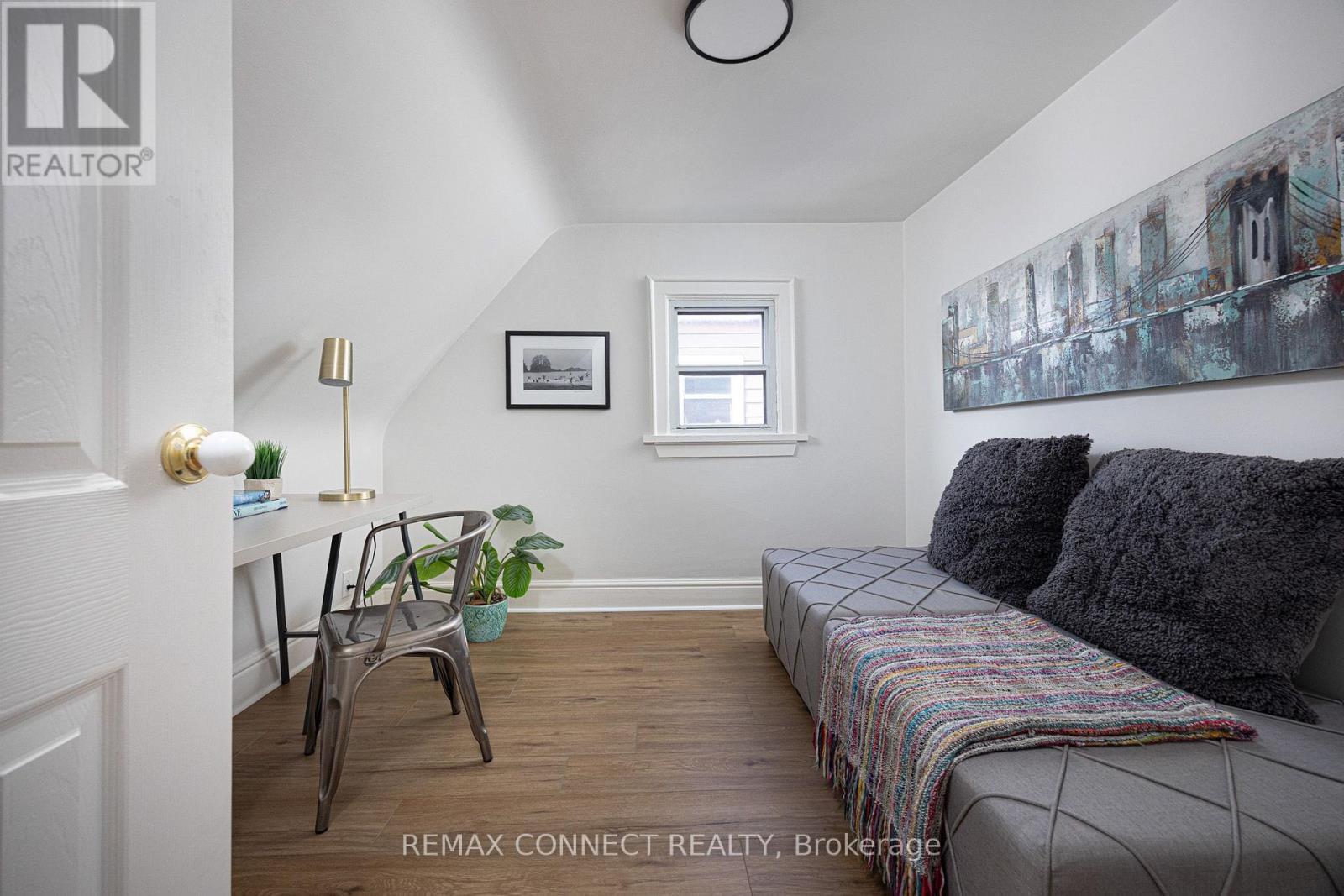 17 Muir Avenue, Toronto, Ontario  M6H 1E7 - Photo 22 - C13810922
