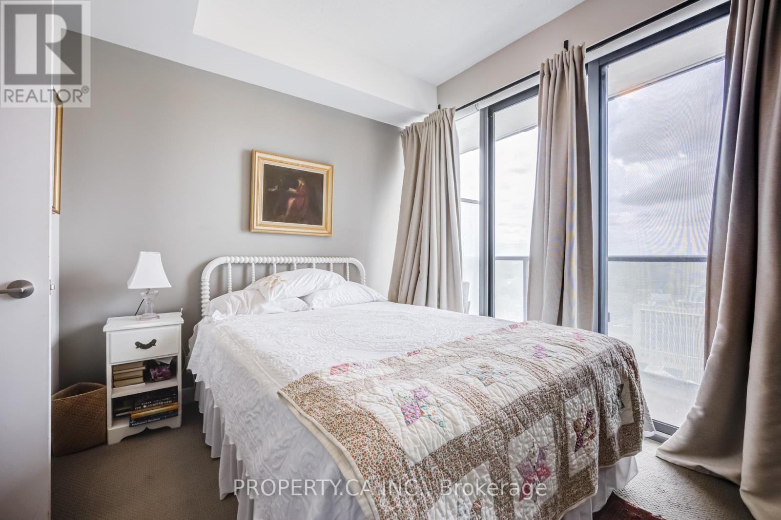 1906 - 1815 Yonge Street, Toronto, Ontario  M4T 2A4 - Photo 11 - C13810992