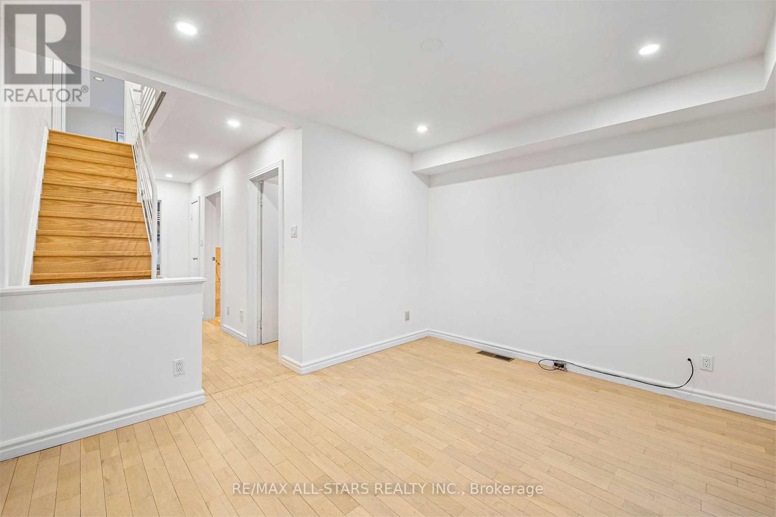 110 Belmont Street, Toronto, Ontario  M5R 1P8 - Photo 11 - C13811002