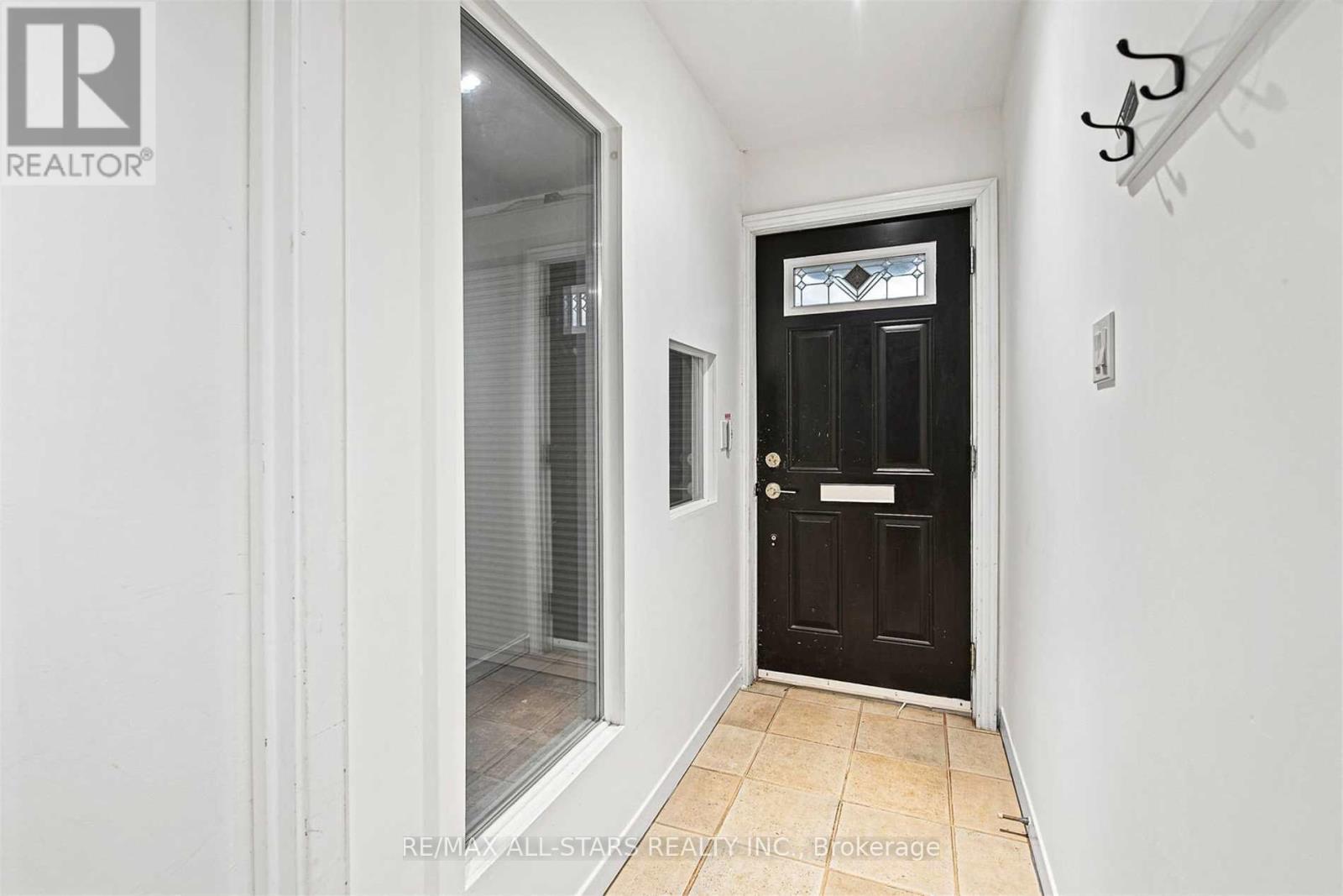 110 Belmont Street, Toronto, Ontario  M5R 1P8 - Photo 5 - C13811002