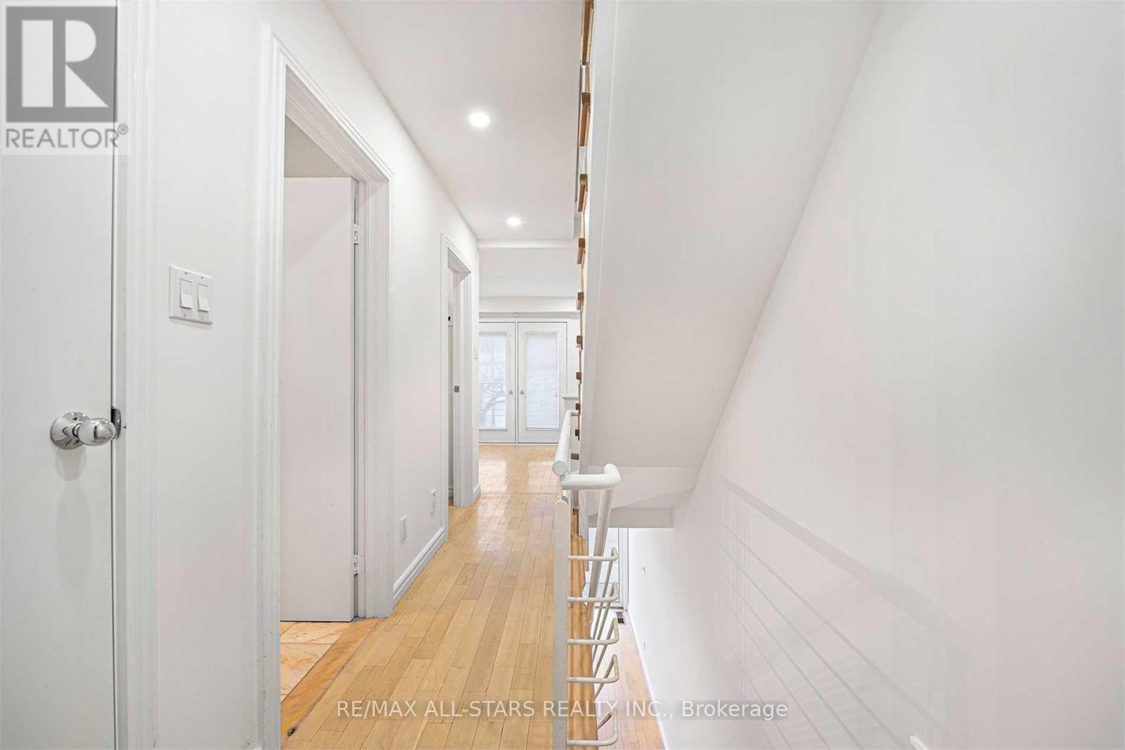 110 Belmont Street, Toronto, Ontario  M5R 1P8 - Photo 9 - C13811002