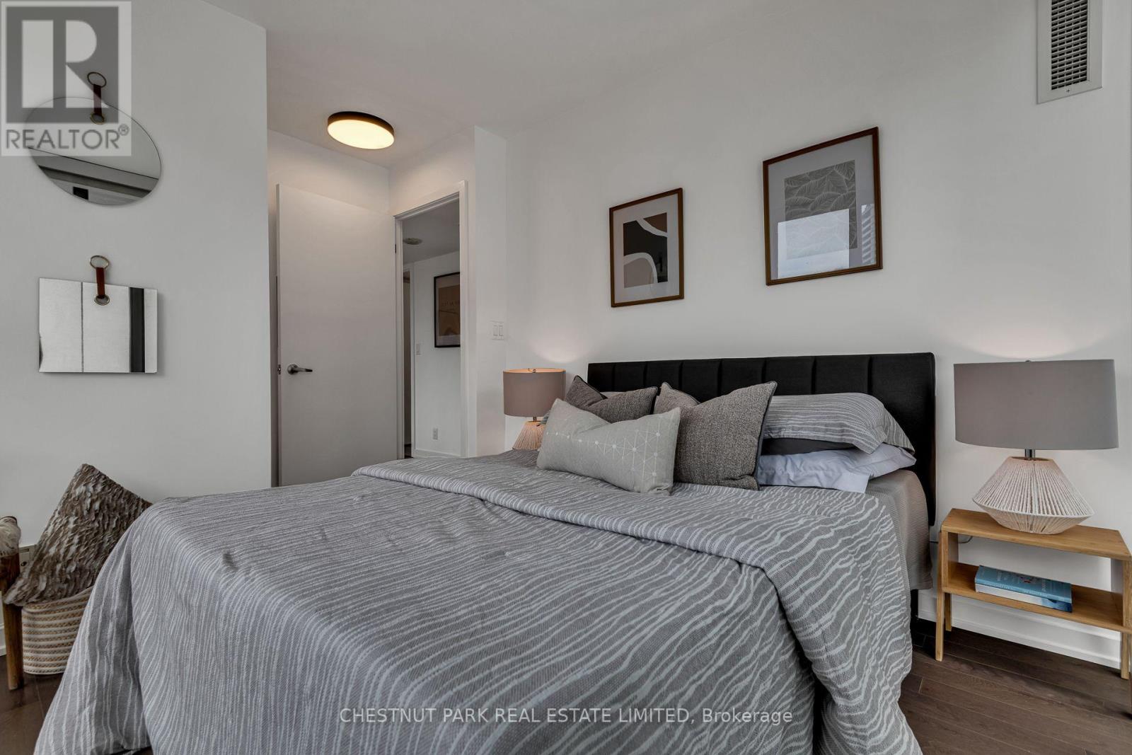 406 - 33 Lombard Street, Toronto, Ontario  M5C 3H8 - Photo 11 - C13811022