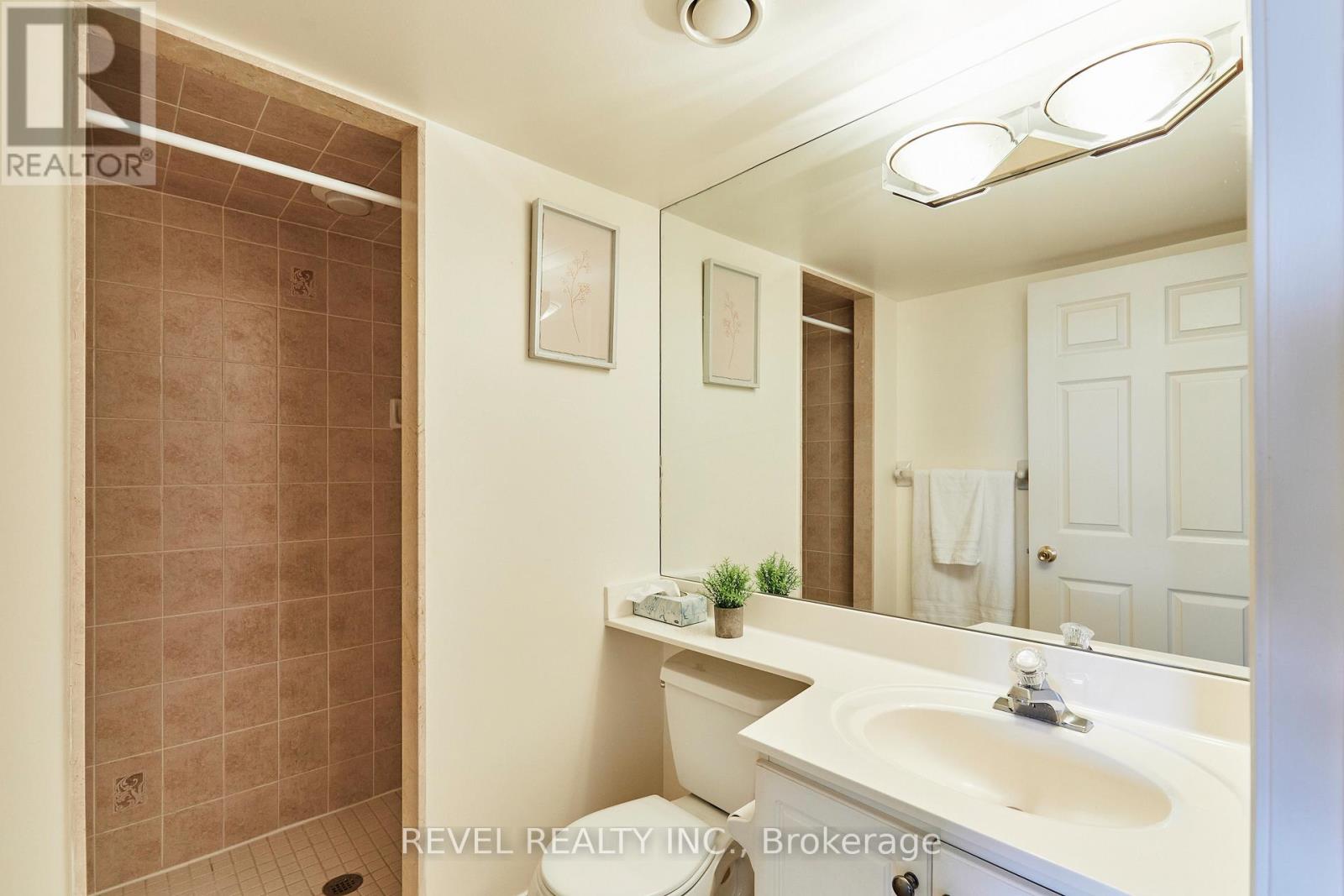 210 - 1700 Eglinton Avenue E, Toronto, Ontario  M4A 2X4 - Photo 19 - C13811042