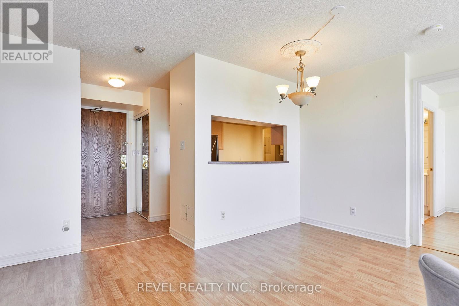 210 - 1700 Eglinton Avenue E, Toronto, Ontario  M4A 2X4 - Photo 9 - C13811042