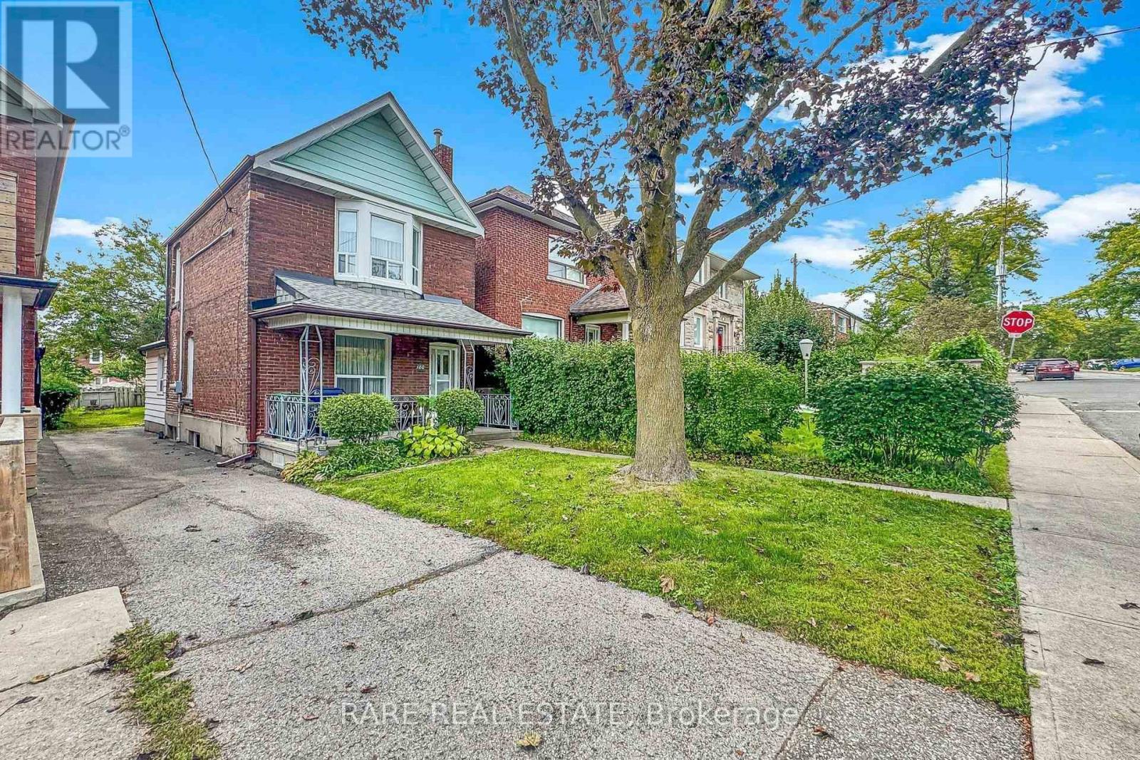 180 Atlas Avenue, Toronto, Ontario  M6C 3P5 - Photo 2 - C13811062