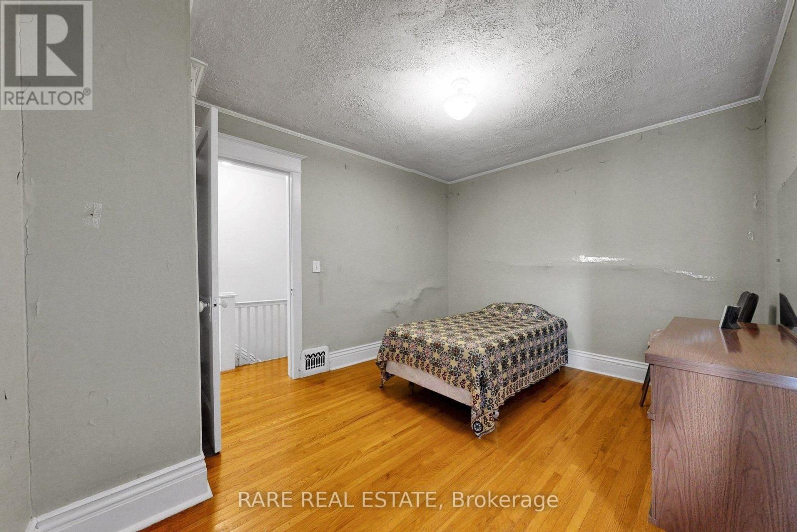 180 Atlas Avenue, Toronto, Ontario  M6C 3P5 - Photo 26 - C13811062