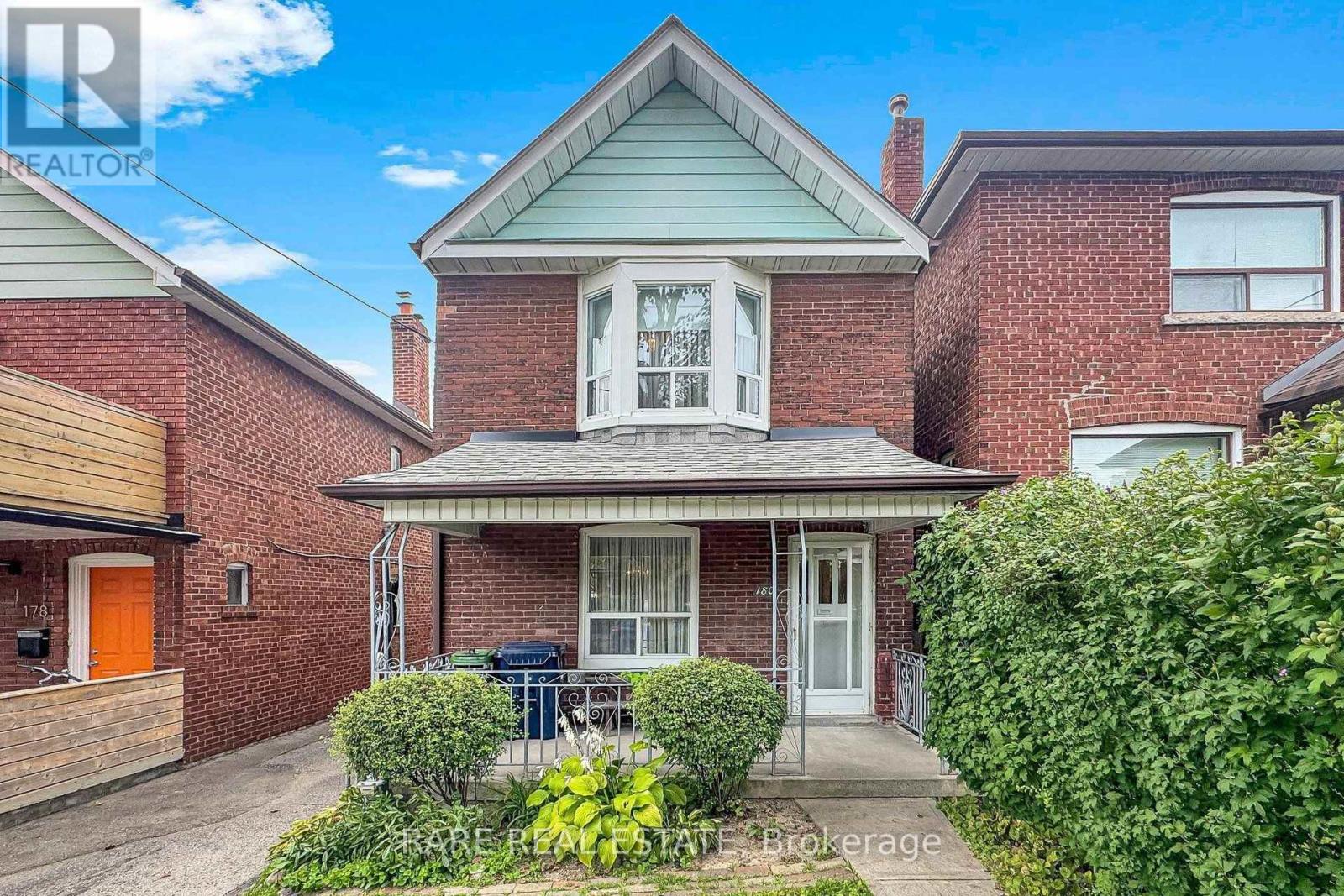 180 Atlas Avenue, Toronto, Ontario  M6C 3P5 - Photo 3 - C13811062
